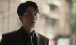 导演爆料彭冠英视频播放,视频播放背后的感人故事